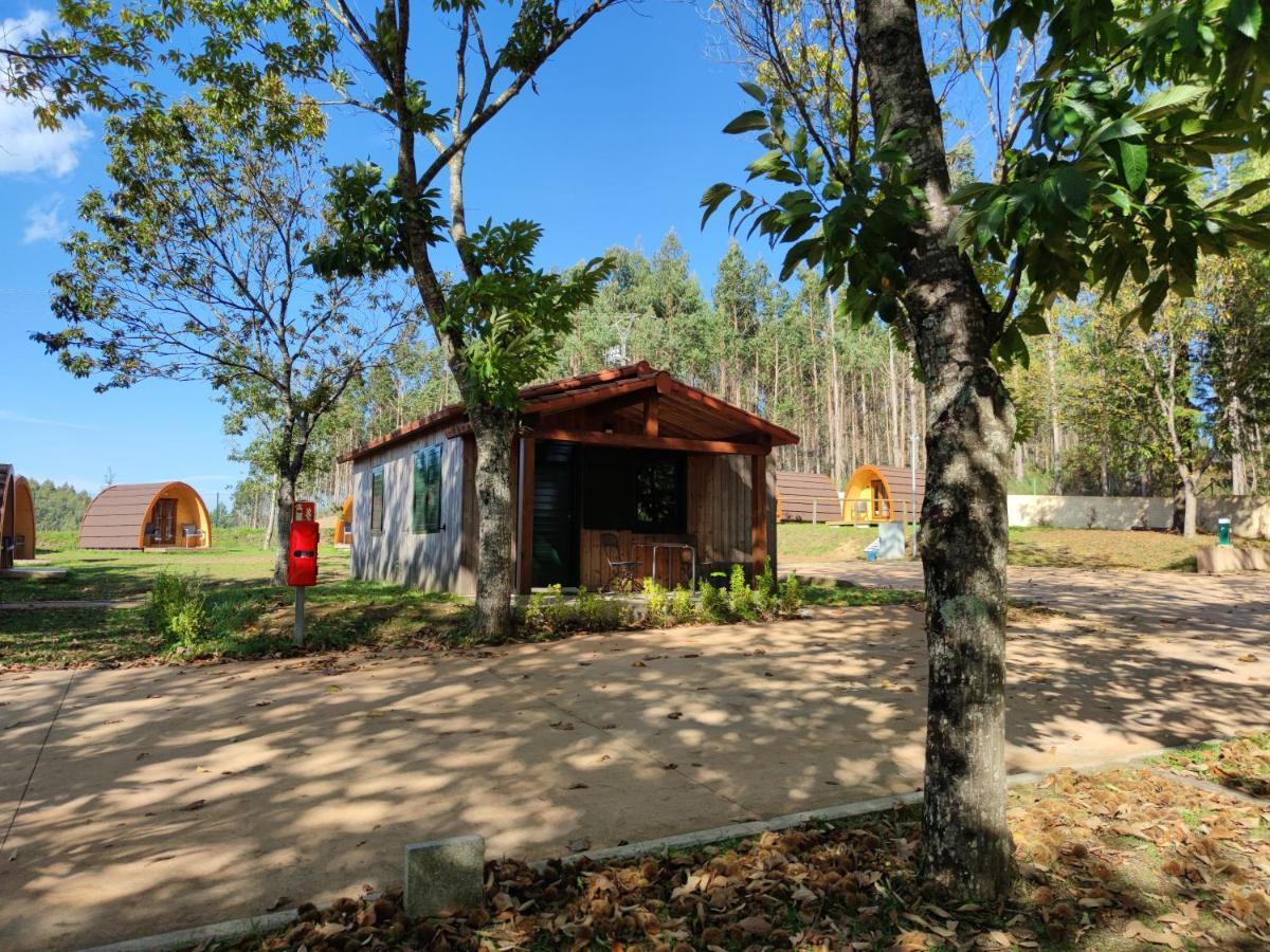 فندق Teiraboa Base Camp Arzúa المظهر الخارجي الصورة