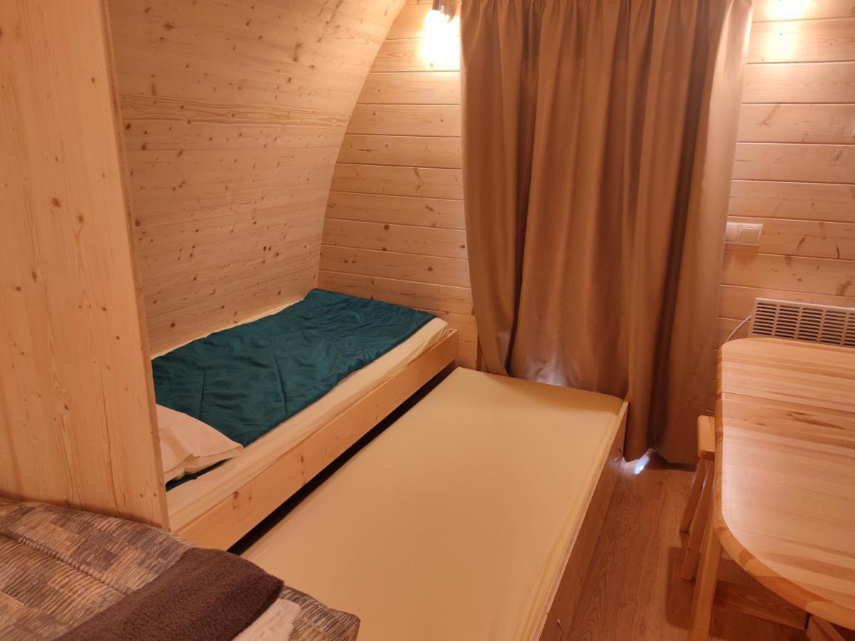 فندق Teiraboa Base Camp Arzúa المظهر الخارجي الصورة